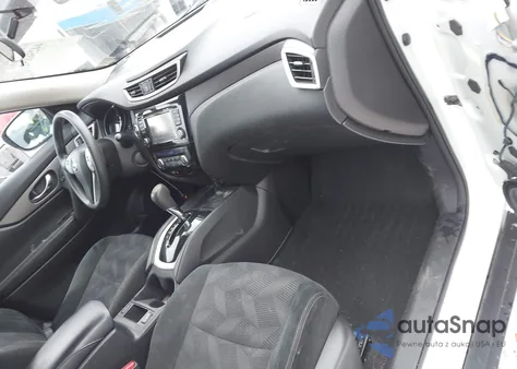 2016 Nissan Rogue Sv z USA, uszkodzony, nr VIN 5N1AT2MV1GC800503